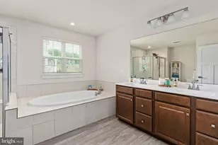 22 Granville Dr, Fredericksburg, VA 22405 - Photo 7