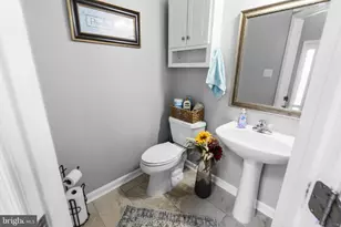 18 Little Field Dr, Fredericksburg, VA 22405 - Photo 5