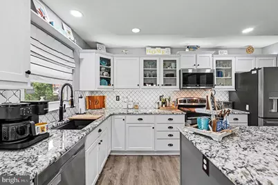 17 Silverthorn Court, Stafford, VA 22554 - Photo 7