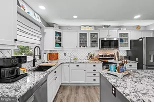 17 Silverthorn Ct, Stafford, VA 22554 - Photo 7
