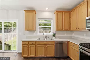 601 Galway Ln, Stafford, VA 22554 - Photo 17