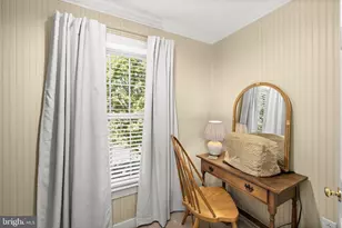 10 N Pointe Dr, Fredericksburg, VA 22405 - Photo 27