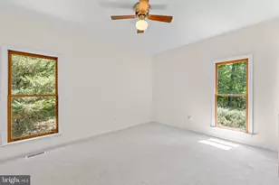 136 Holly Berry Rd, Fredericksburg, VA 22406 - Photo 19