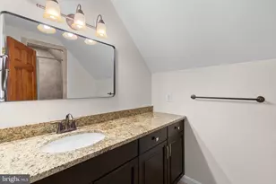 136 Holly Berry Rd, Fredericksburg, VA 22406 - Photo 37