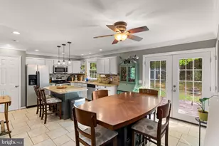 33 William and Mary Ln, Stafford, VA 22554 - Photo 7