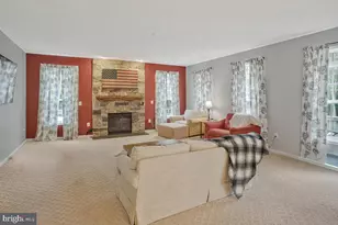 15 Burke Dr, Fredericksburg, VA 22406 - Photo 17