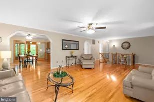 19 Cannon Knolls Dr, Fredericksburg, VA 22406 - Photo 7