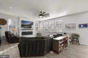 68 SNOWDROP Dr, Stafford, VA 22554 - Photo 11