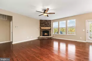 18 Farmview Dr, Stafford, VA 22554 - Photo 9