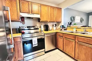 202 Grosvenor Ln, Stafford, VA 22556 - Photo 5