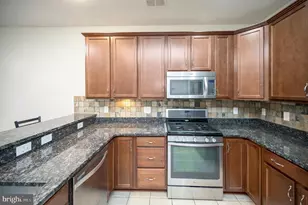 144 Castle Hill Dr, Fredericksburg, VA 22406 - Photo 13