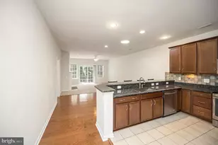 144 Castle Hill Dr, Fredericksburg, VA 22406 - Photo 9