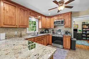 301 Greenwood Dr, Fredericksburg, VA 22405 - Photo 9