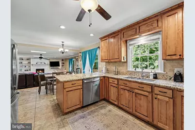 301 Greenwood Drive, Fredericksburg, VA 22405 - Photo 5