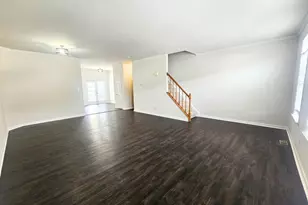 303 Dundee Pl, Fredericksburg, VA 22405 - Photo 9