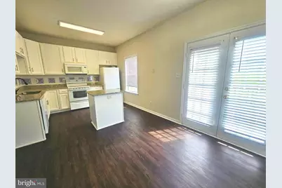 303 Dundee Place, Fredericksburg, VA 22405 - Photo 7