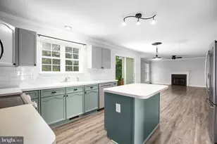 20 St Marks Ct, Stafford, VA 22556 - Photo 11