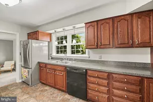 113 Stratford Pl, Stafford, VA 22556 - Photo 3