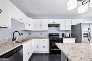 410 Fair Oaks Ave, Stafford, VA 22554 - Photo 17