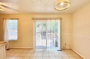 105 Staunton Ct, Stafford, VA 22554 - Photo 5