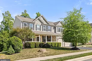 24 Woodford Dr, Fredericksburg, VA 22405 - Photo 1
