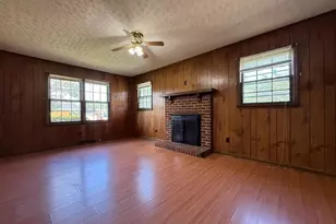 1804 Sherwood Dr, Fredericksburg, VA 22405 - Photo 9