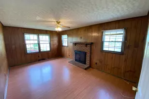 1804 Sherwood Dr, Fredericksburg, VA 22405 - Photo 13