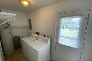 1804 Sherwood Dr, Fredericksburg, VA 22405 - Photo 17