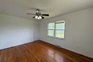 1804 Sherwood Dr, Fredericksburg, VA 22405 - Photo 17
