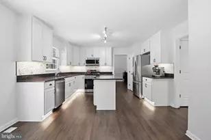 4 Bedford Ct, Fredericksburg, VA 22406 - Photo 5