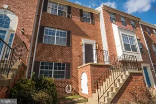 206 Dundee Pl, Fredericksburg, VA 22405 - Photo 1