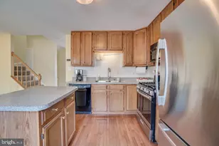 206 Dundee Pl, Fredericksburg, VA 22405 - Photo 9