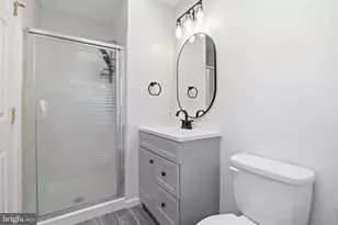 309 Barrows Ct, Fredericksburg, VA 22406 - Photo 19