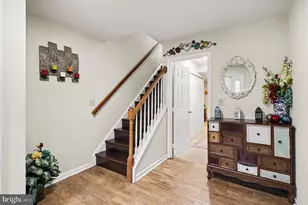 111 W Park Dr, Stafford, VA 22554 - Photo 5