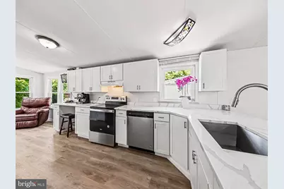 28 Castle Ct, Stafford, VA 22554 - Photo 7