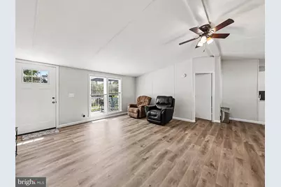 28 Castle Ct, Stafford, VA 22554 - Photo 3