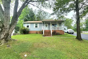 9 Mclaughlin St, Stafford, VA 22556 - Photo 3