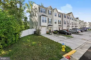 606 Landing Dr, Fredericksburg, VA 22405 - Photo 3