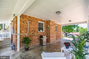 223 Spring Knoll Cir, Fredericksburg, VA 22405 - Photo 7