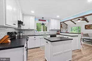 2237 Mountain View Rd, Stafford, VA 22556 - Photo 21