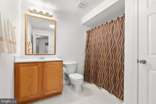 425 Gentle Breeze Cir, Fredericksburg, VA 22406 - Photo 37
