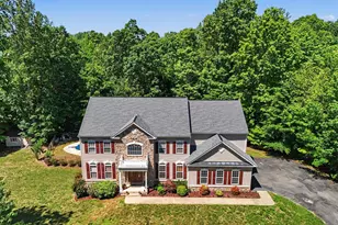 68 Willow Ridge Ct, Fredericksburg, VA 22406 - Photo 1