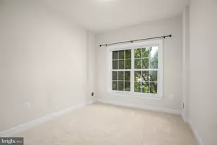 163 Castle Hill Dr, Fredericksburg, VA 22406 - Photo 7
