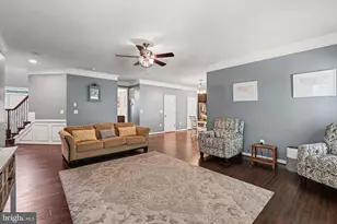 60 Crowncrest Rd, Fredericksburg, VA 22406 - Photo 7