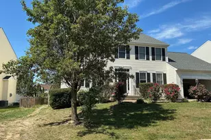 33 Wild Rose Dr, Fredericksburg, VA 22406 - Photo 1