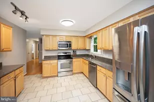 679 Cropp Rd, Fredericksburg, VA 22406 - Photo 15