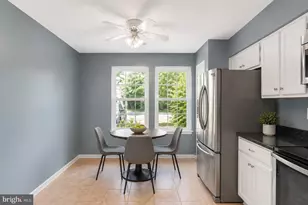 410 Wind Ridge Dr, Stafford, VA 22554 - Photo 5