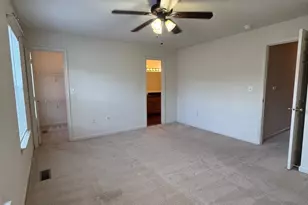 105 W Park Dr, Stafford, VA 22554 - Photo 15