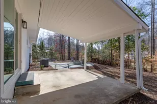 2221 Harpoon Dr, Stafford, VA 22554 - Photo 41