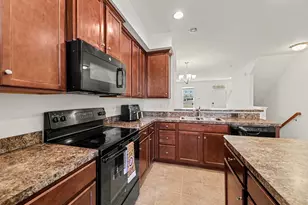 207 Streamview Dr, Fredericksburg, VA 22405 - Photo 7